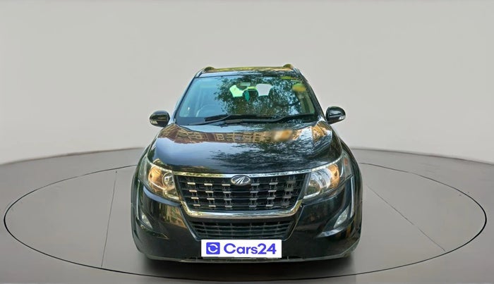 2018 Mahindra XUV500 W9, Diesel, Manual, 1,30,678 km, exterior