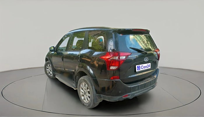 2018 Mahindra XUV500 W9, Diesel, Manual, 1,30,678 km, exterior