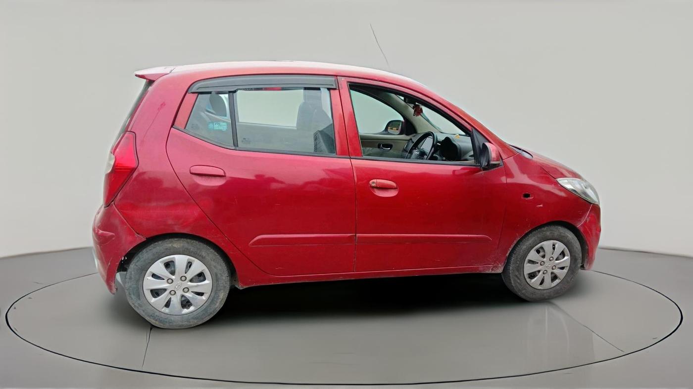2011 Hyundai i10 SPORTZ 1.1, CNG, Manual, 1,02,766 km, exterior