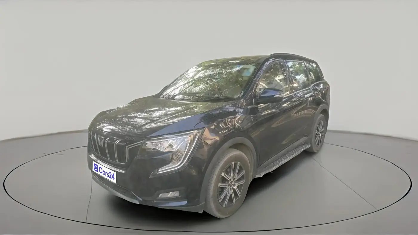 2022 Mahindra XUV700 AX 7 D MT 7 STR, Diesel, Manual, 53,693 km, exterior