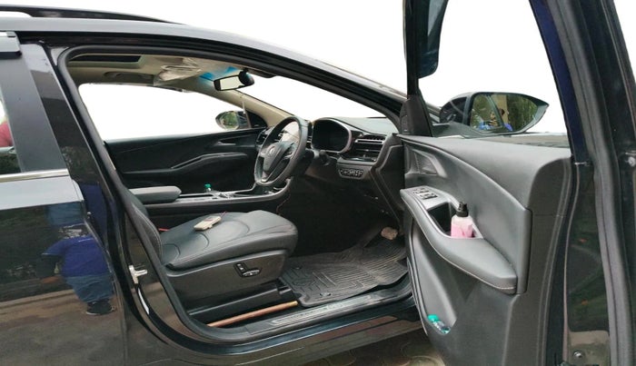 2024 MG HECTOR Sharp Pro Blackstorm 1.5 Turbo CVT, Petrol, Automatic, 16,368 km, interior