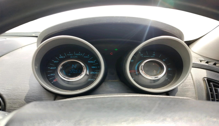 2016 Mahindra XUV500 W6 AT, Diesel, Automatic, 72,053 km, interior