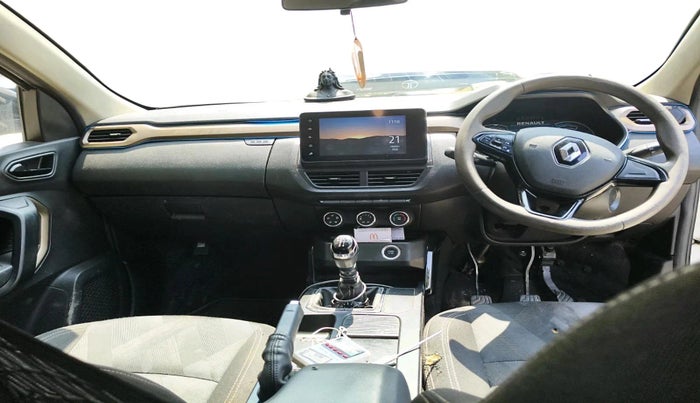 2022 Renault Kiger RXT (O) MT, Petrol, Manual, 77,511 km, interior