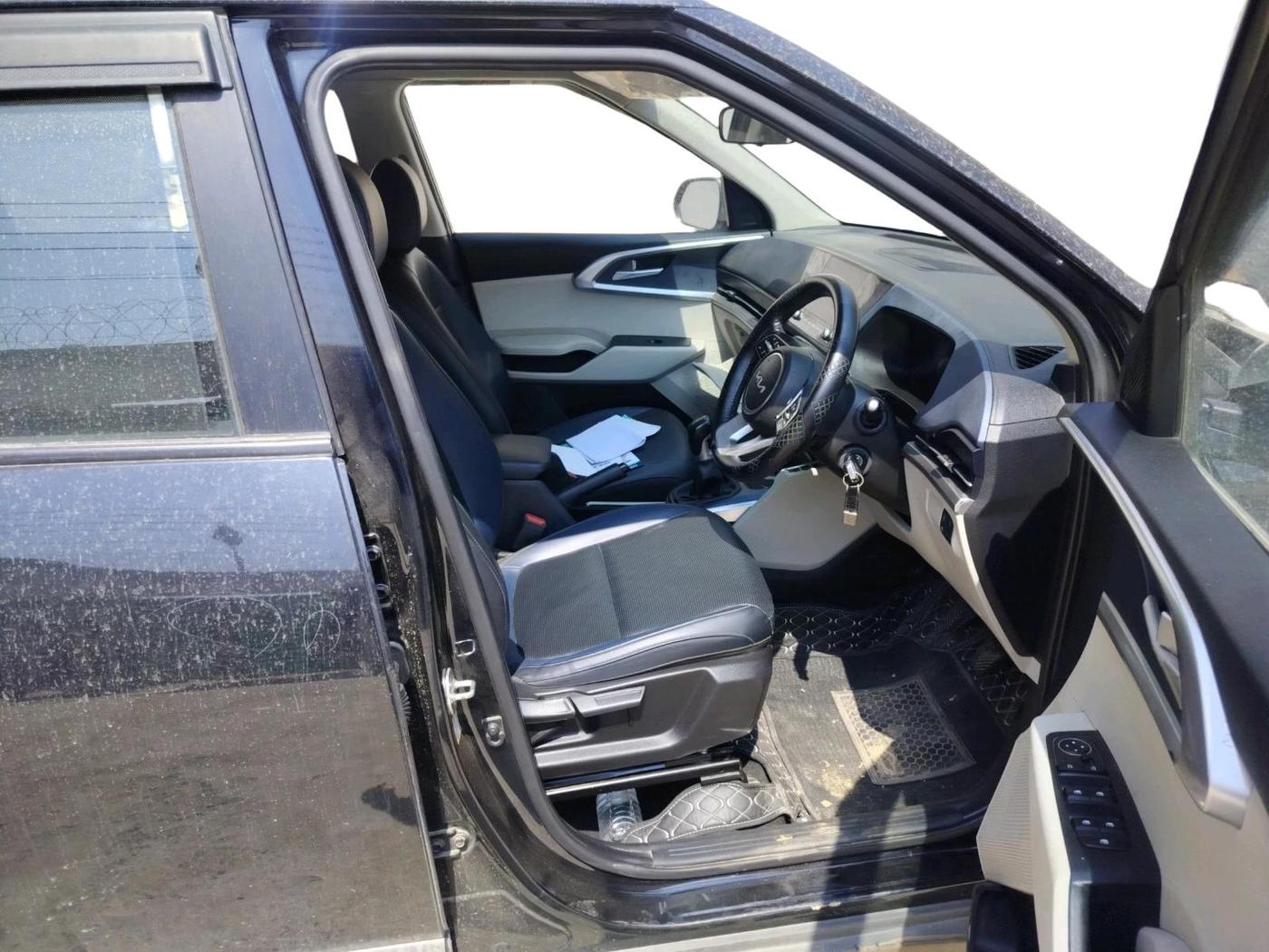 2024 KIA CARENS Premium (O) 1.5 Petrol 7 STR, Petrol, Manual, 29,524 km, interior