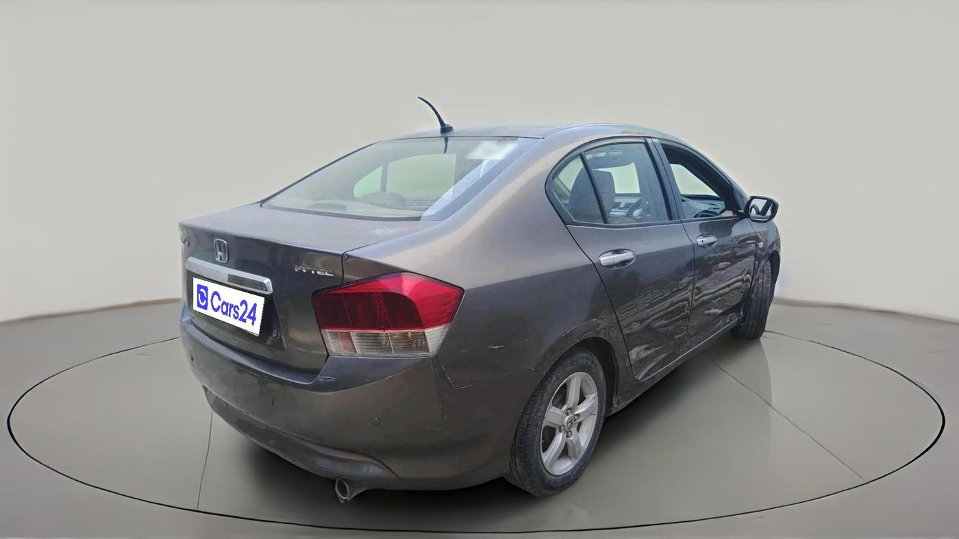 2011 Honda City 1.5L I-VTEC V MT, CNG, Manual, 1,56,586 km, exterior