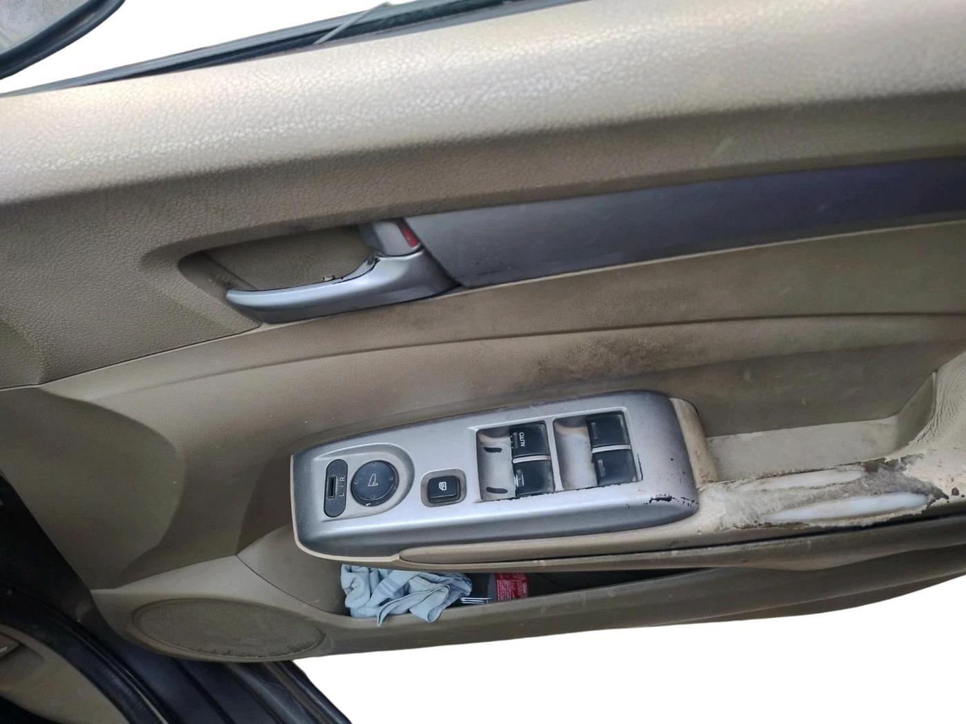 2011 Honda City 1.5L I-VTEC V MT, CNG, Manual, 1,56,586 km, interior