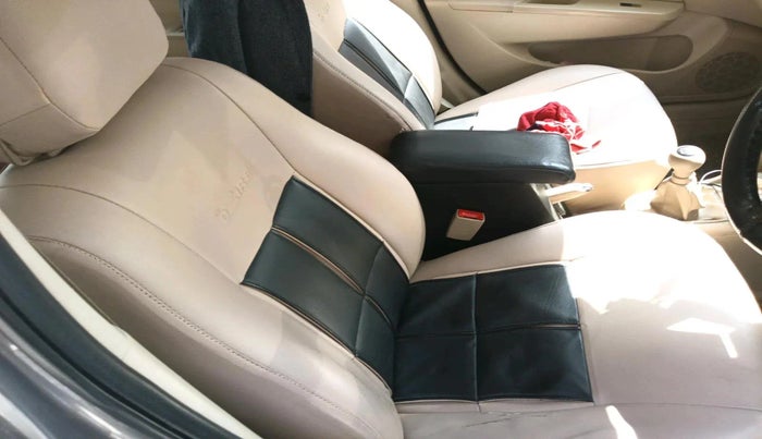 2015 Maruti Swift Dzire VXI, CNG, Manual, 71,471 km, interior