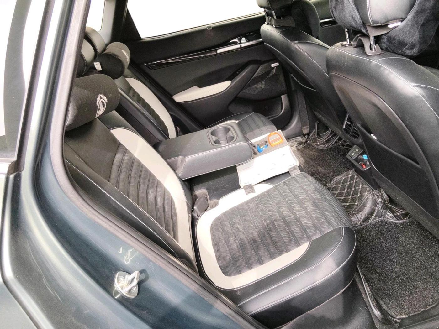 2023 KIA SELTOS  GTX Plus 1.5 Turbo Petrol DCT, Petrol, Automatic, 14,868 km, interior