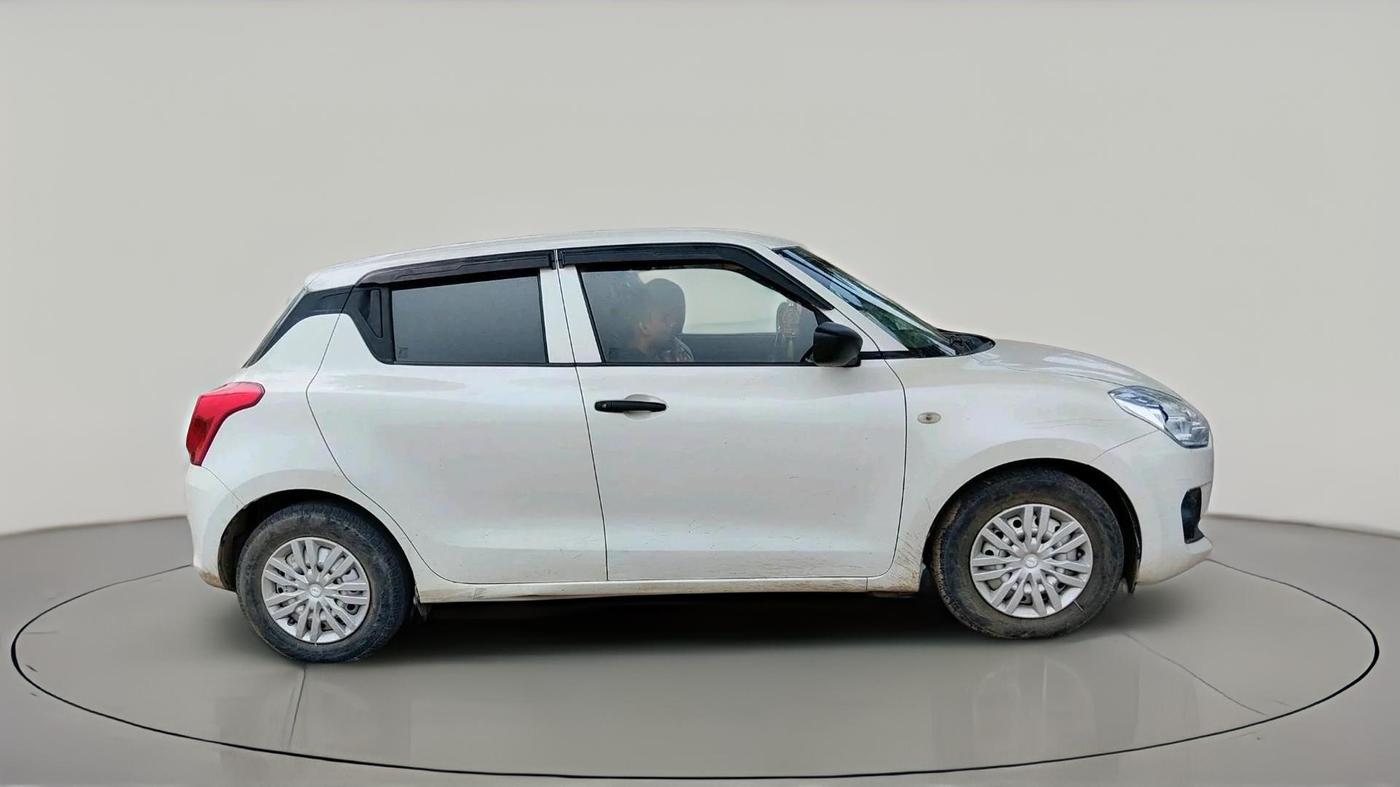 2024 Maruti Swift LXI, Petrol, Manual, 41,674 km, exterior