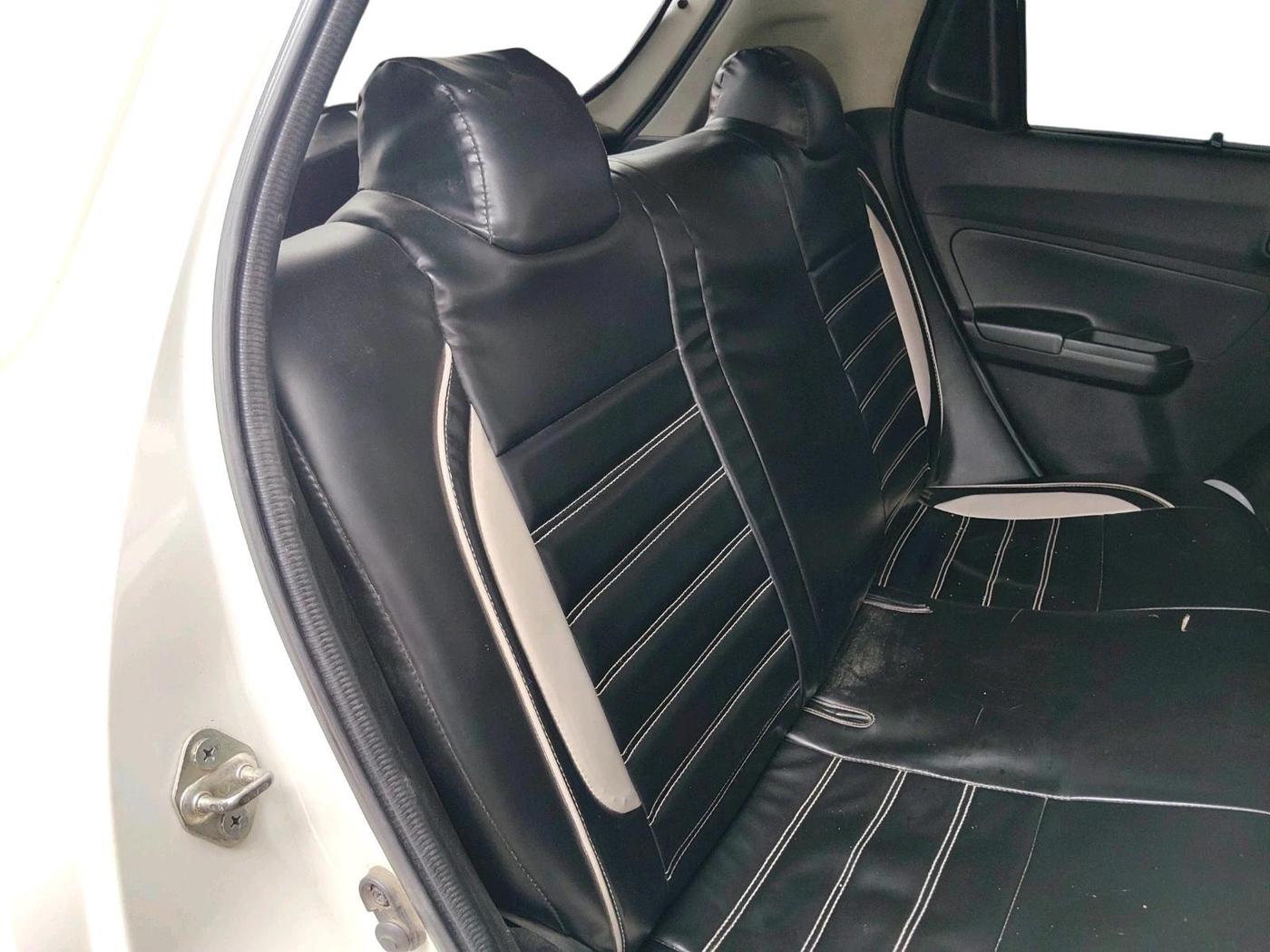 2024 Maruti Swift LXI, Petrol, Manual, 41,674 km, interior