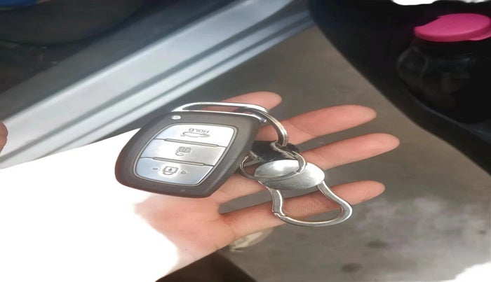 2014 Hyundai Grand i10 ASTA (O) 1.2 KAPPA VTVT, Petrol, Manual, 97,409 km, interior