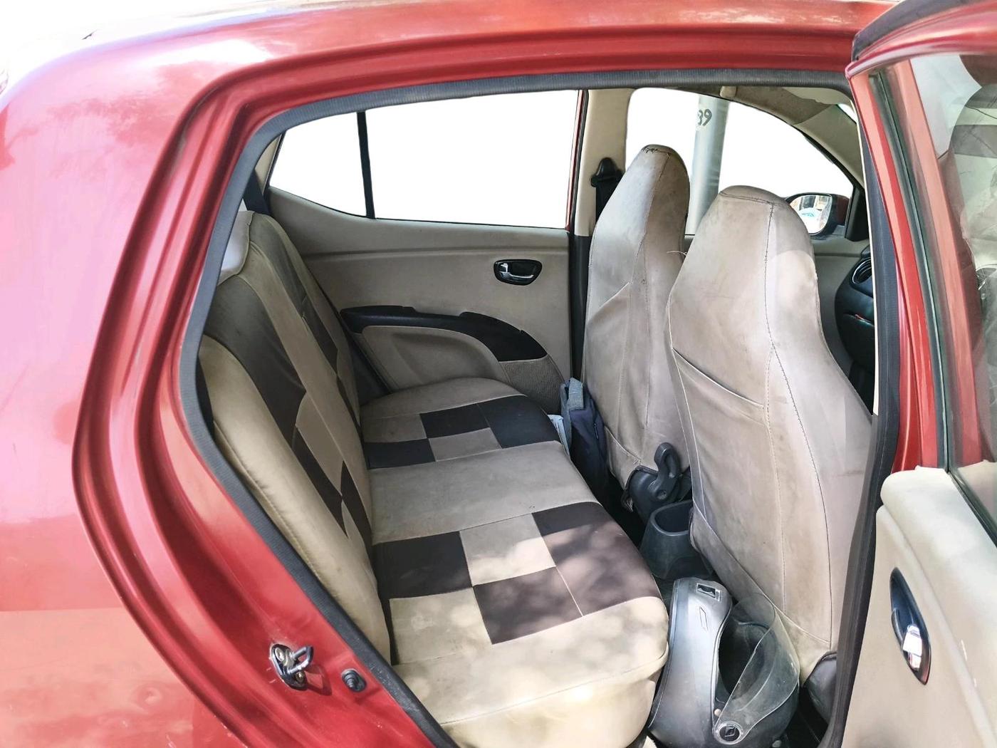 2011 Hyundai i10 MAGNA 1.2, Petrol, Manual, 1,14,609 km, interior