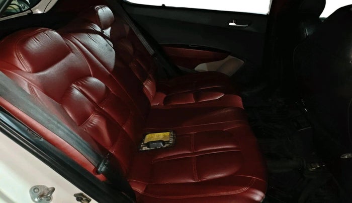 2016 Hyundai Grand i10 SPORTZ 1.2 KAPPA VTVT, CNG, Manual, 1,70,000 km, interior