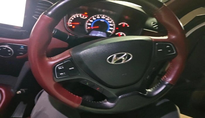 2016 Hyundai Grand i10 SPORTZ 1.2 KAPPA VTVT, CNG, Manual, 1,70,000 km, interior