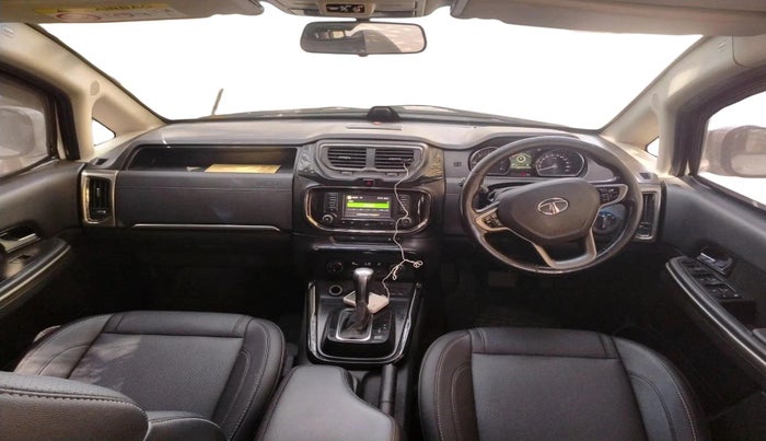 2018 Tata Hexa XTA 4X2 7 STR, Diesel, Automatic, 1,24,717 km, interior