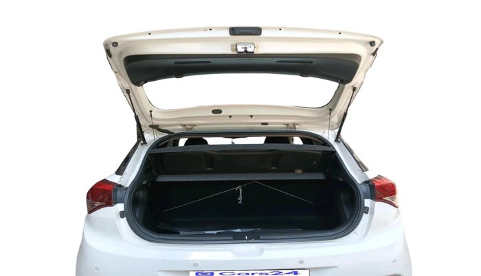 2016 Hyundai Elite i20 SPORTZ 1.2, Petrol, Manual, 62,527 km, exterior