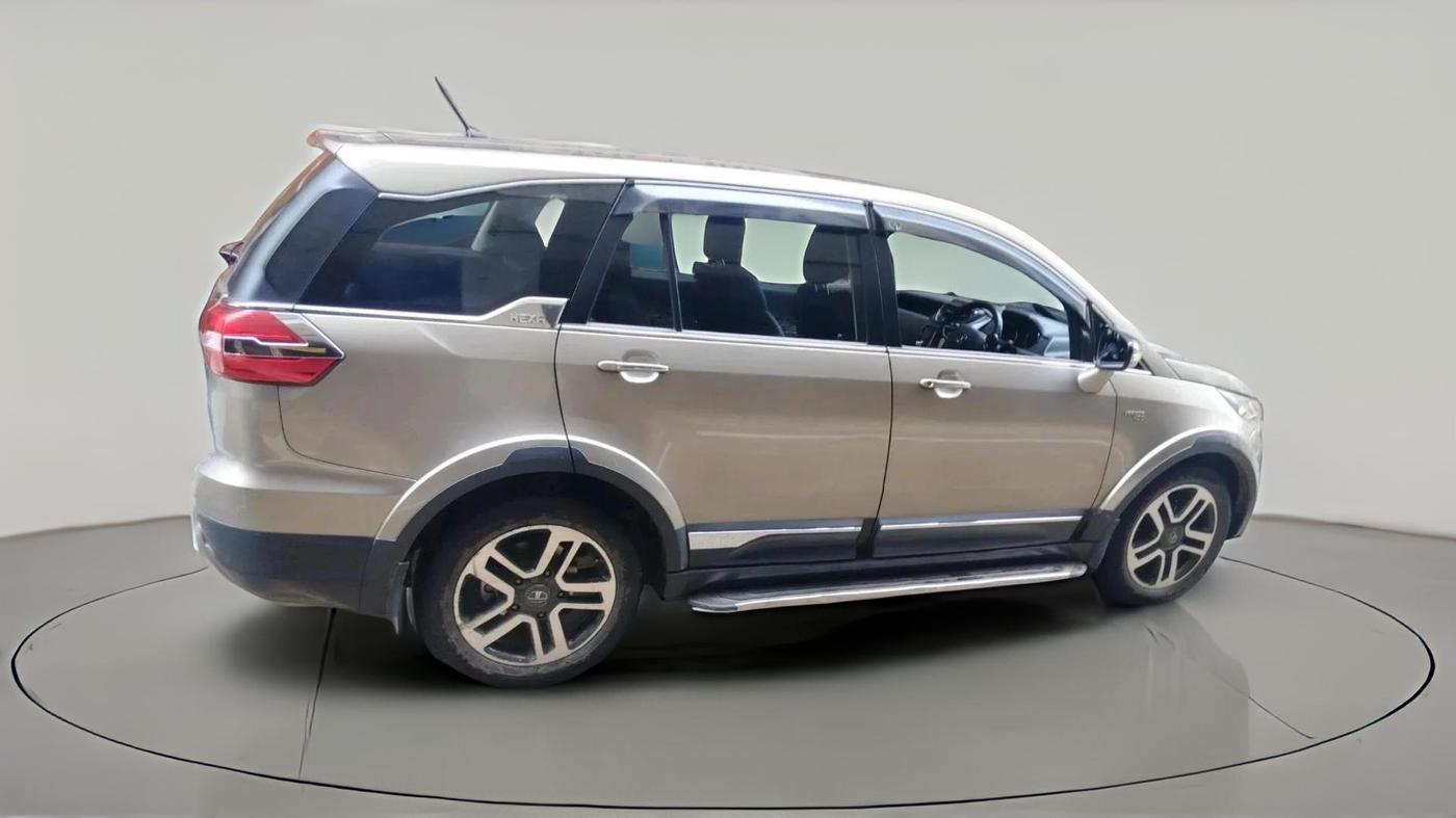 2019 Tata Hexa XTA 4X2 7 STR, Diesel, Automatic, 1,24,318 km, exterior
