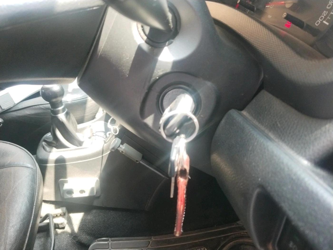 2016 Maruti Swift LXI (O), Petrol, Manual, 61,096 km, interior