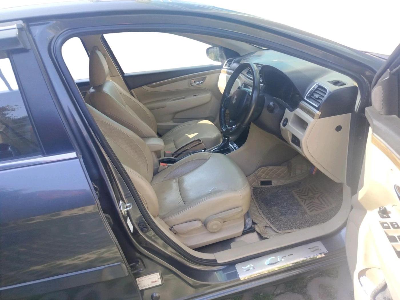 2022 Maruti Ciaz ALPHA  AT 1.5 SHVS PETROL, Petrol, Automatic, 69,200 km, interior