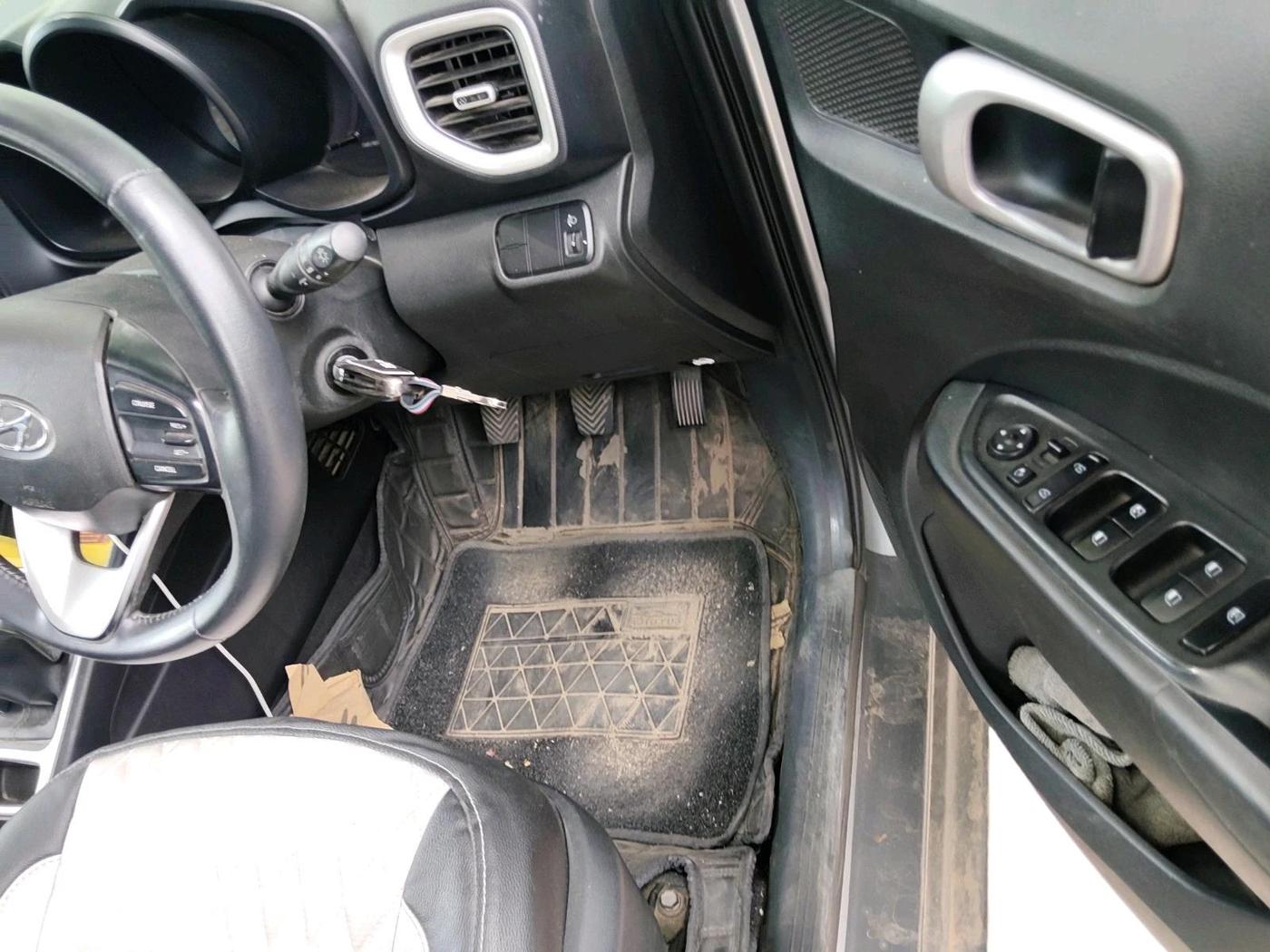 2019 Hyundai VENUE SX 1.4 CRDI, Diesel, Manual, 71,395 km, interior