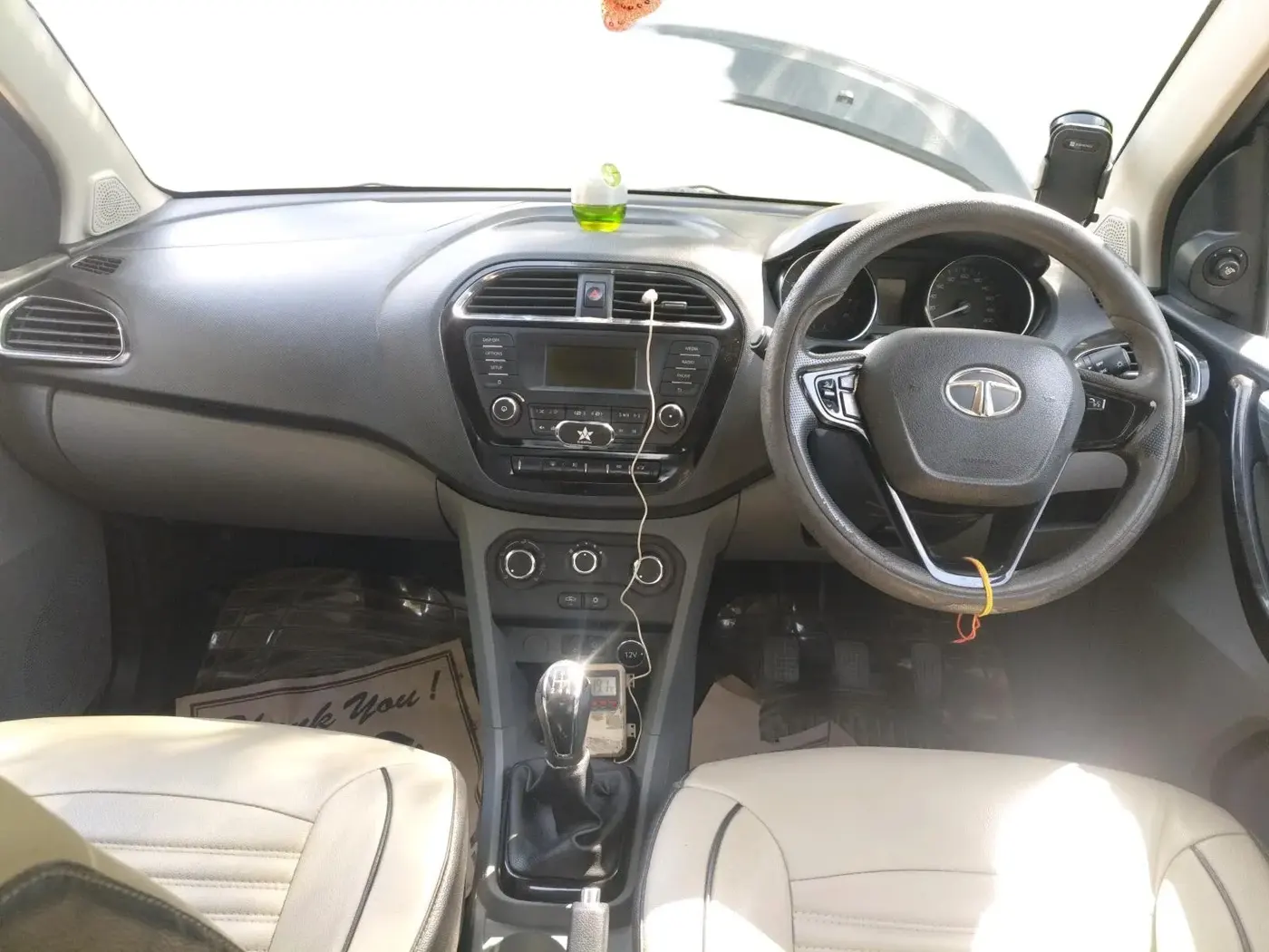 2018 Tata TIGOR XZ PETROL, Petrol, Manual, 1,15,000 km, interior
