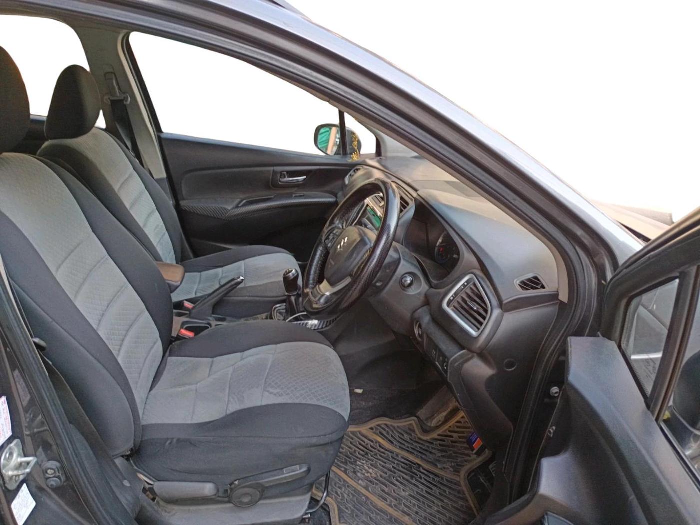 2016 Maruti S Cross ZETA 1.3, Diesel, Manual, 1,53,126 km, interior
