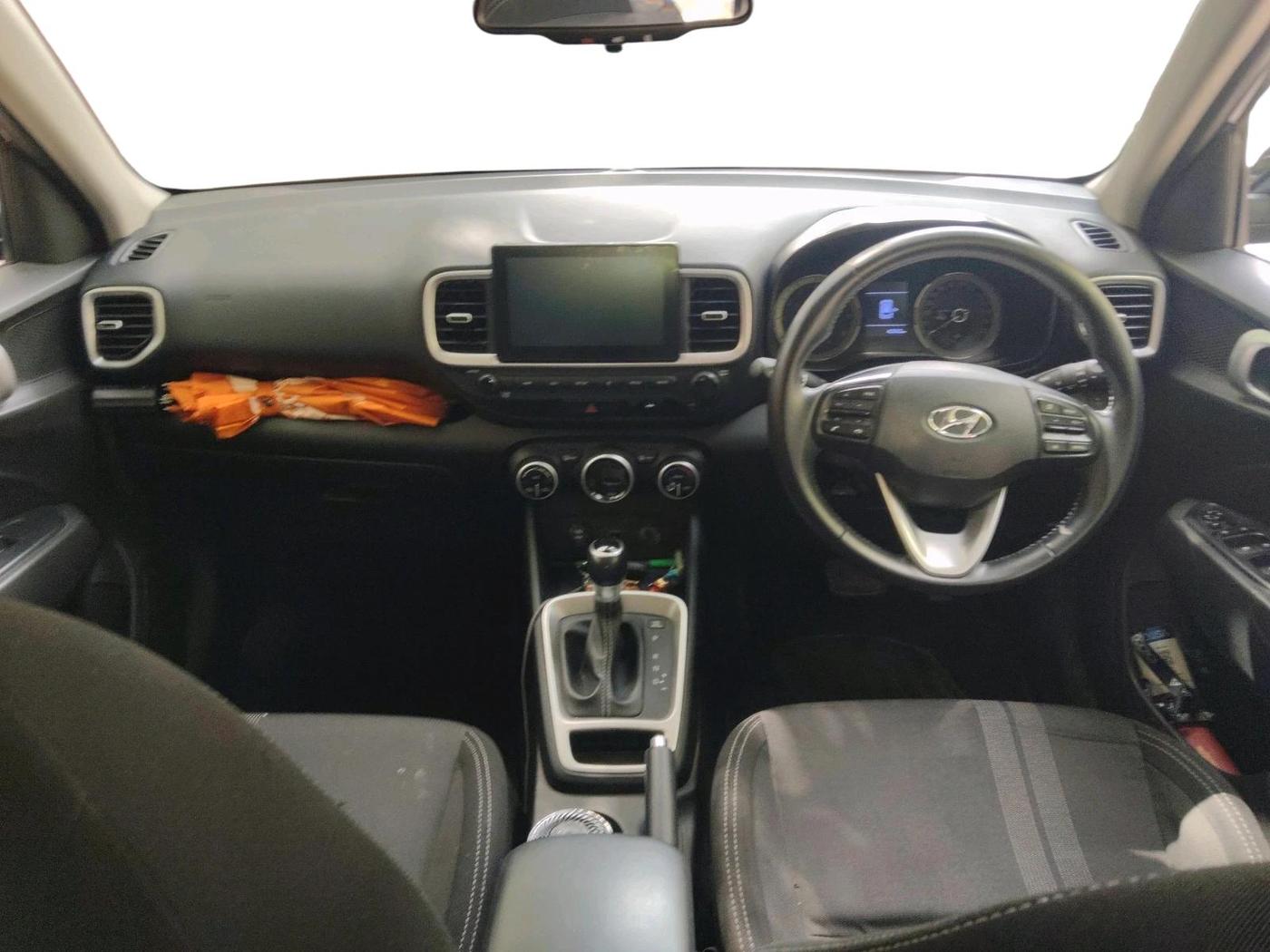 2020 Hyundai VENUE SX PLUS 1.0 TURBO DCT, Petrol, Automatic, 42,542 km, interior