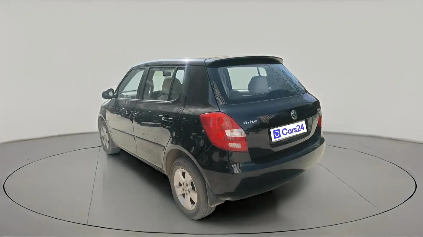 2011 Skoda Fabia ACTIVE 1.2 MPI, Petrol, Manual, 74,179 km, exterior