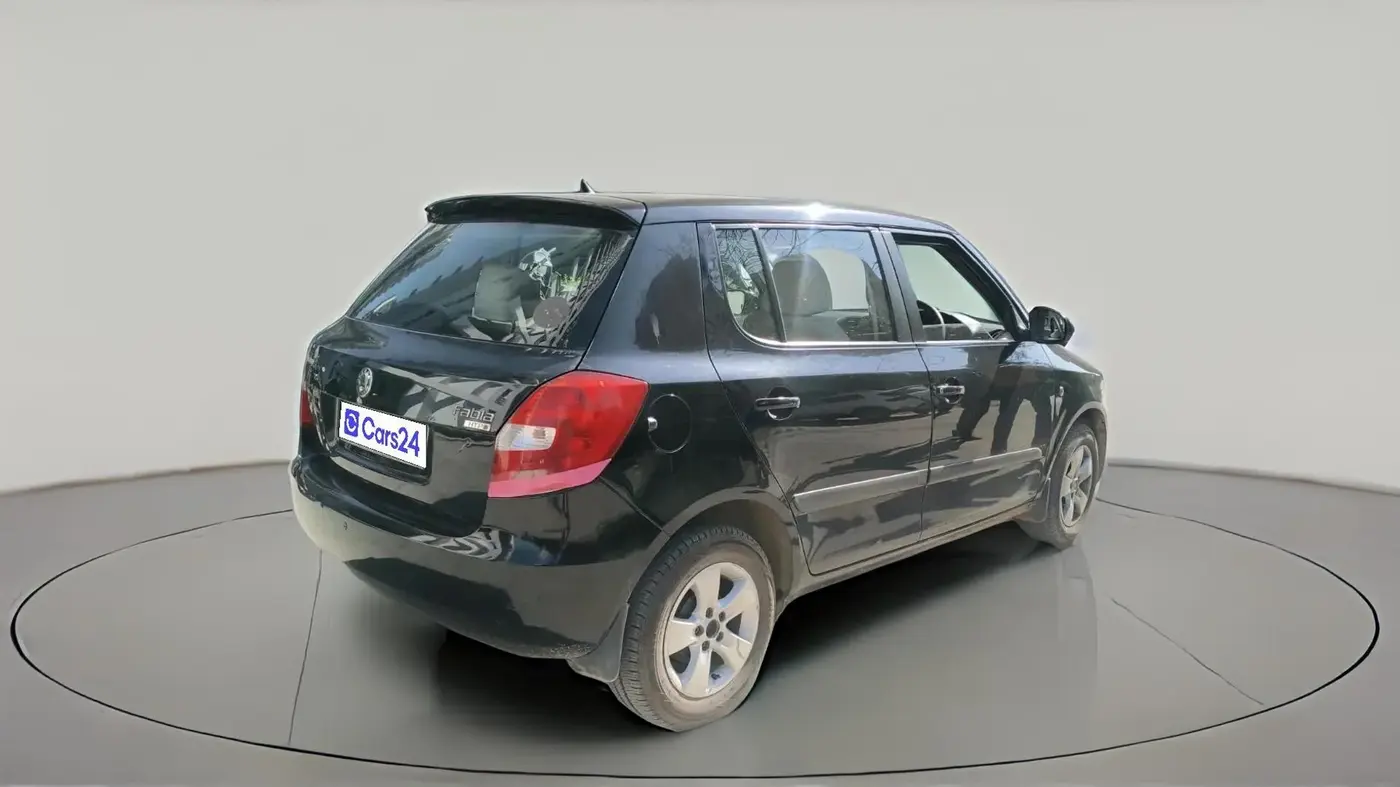 2011 Skoda Fabia ACTIVE 1.2 MPI, Petrol, Manual, 74,179 km, exterior