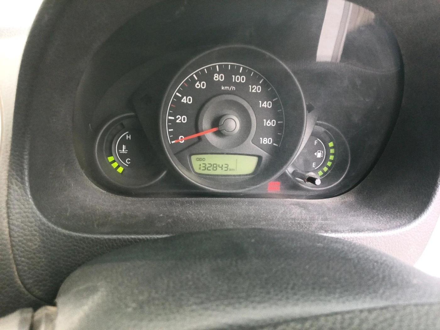 2011 Hyundai Eon ERA, Petrol, Manual, 1,32,843 km, interior