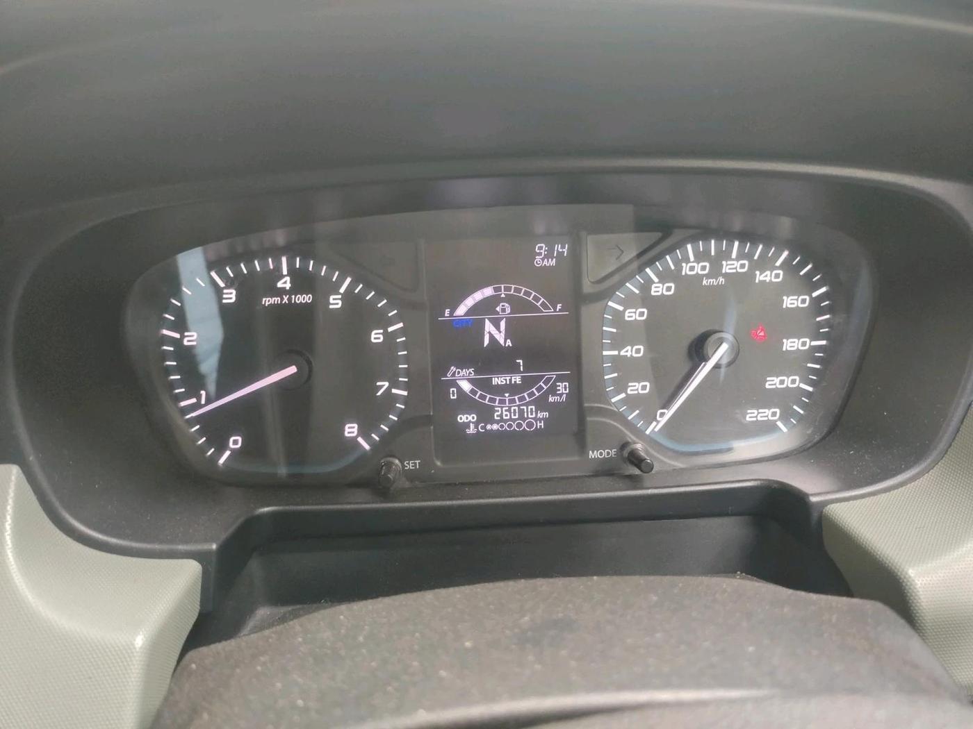 2023 Tata PUNCH ADVENTURE AMT, Petrol, Automatic, 26,070 km, interior