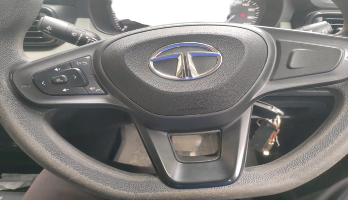 2023 Tata PUNCH ADVENTURE AMT, Petrol, Automatic, 26,070 km, interior