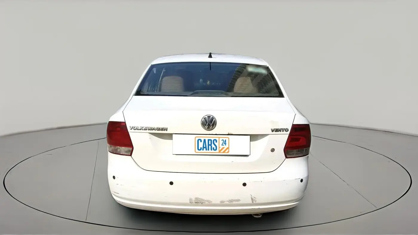 2011 Volkswagen Vento TRENDLINE 1.6, Petrol, Manual, 69,522 km, exterior