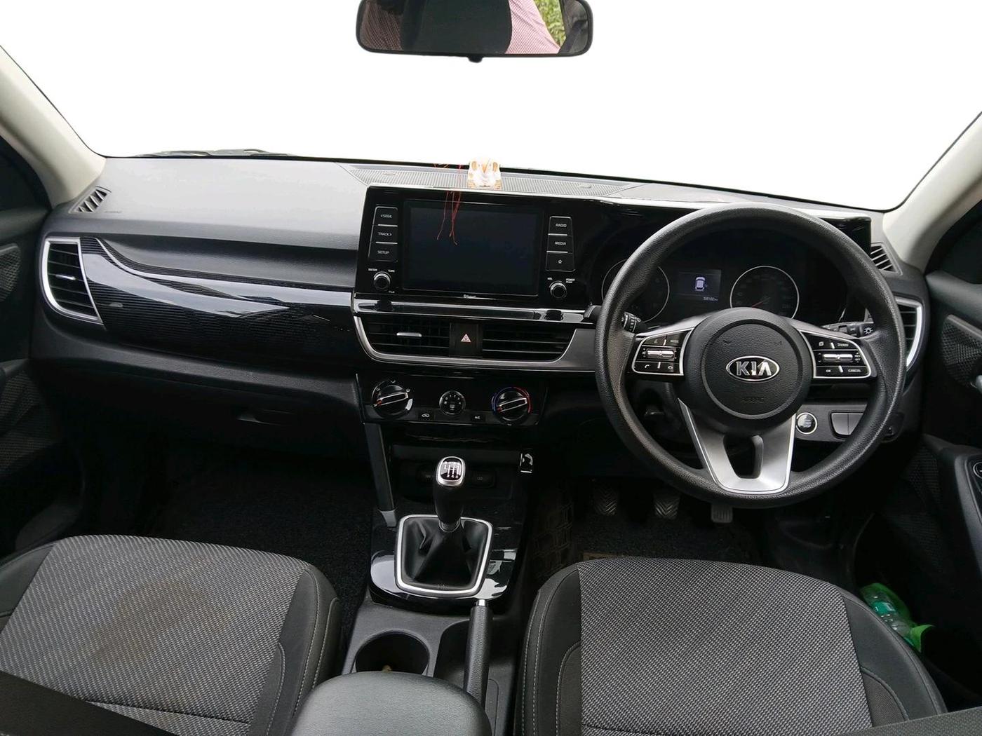 2020 KIA SELTOS HTK PLUS 1.5, Petrol, Manual, 58,182 km, interior