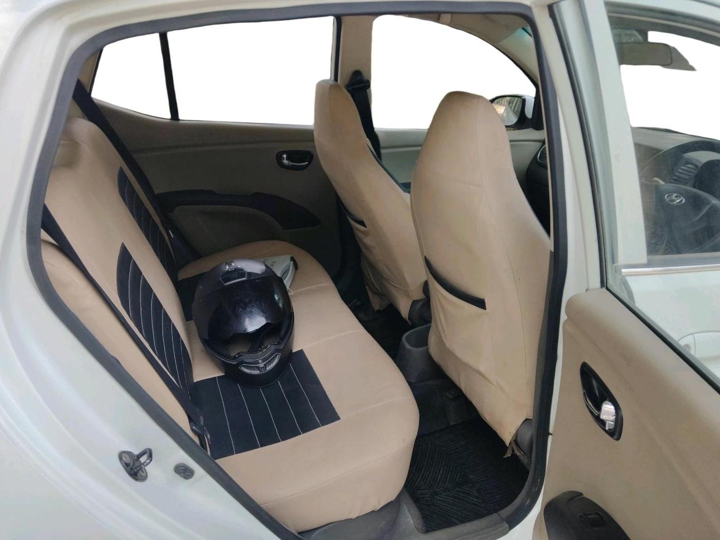 2012 Hyundai i10 SPORTZ 1.1, Petrol, Manual, 77,664 km, interior