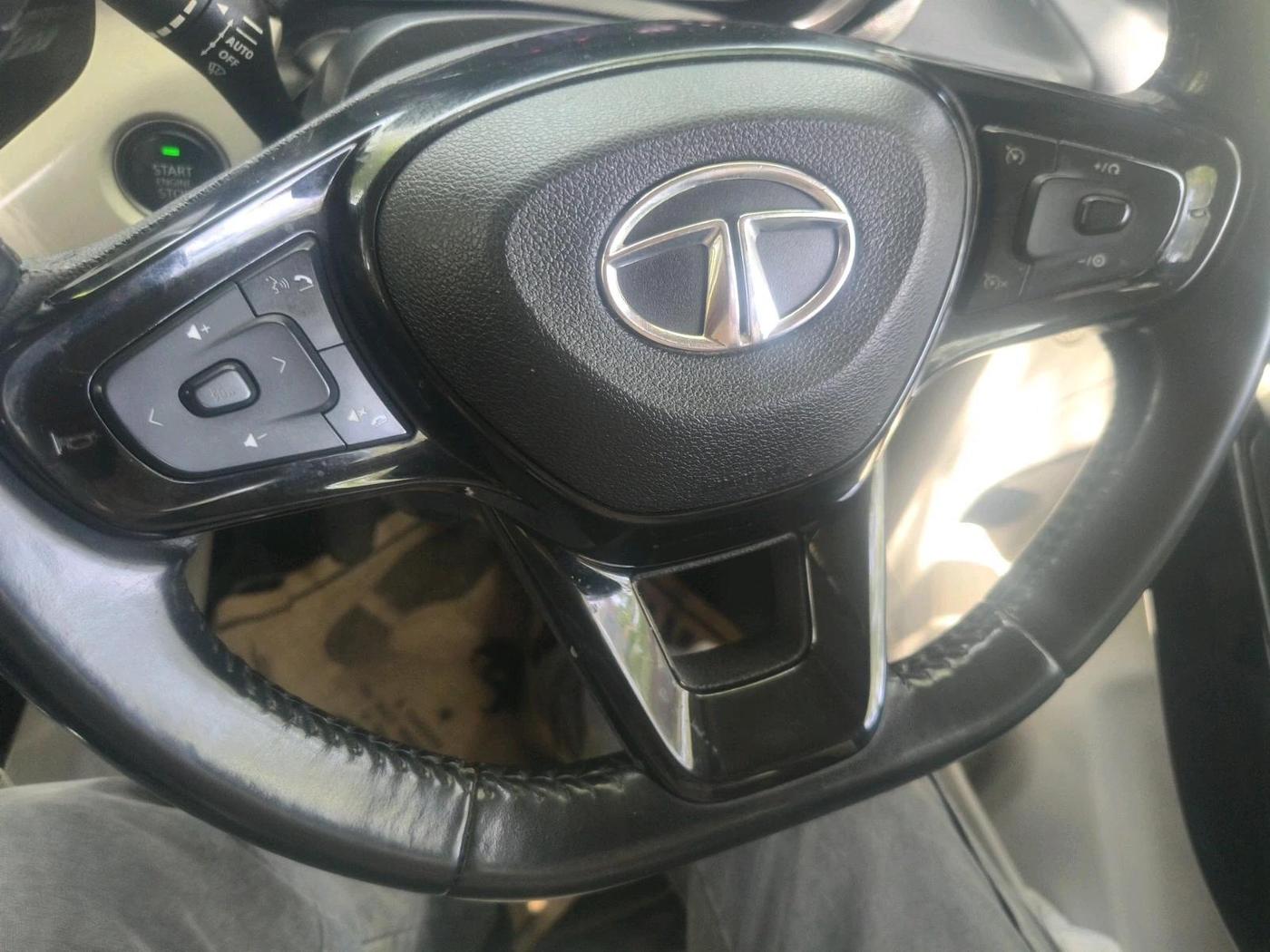 2022 Tata NEXON XZ PLUS (PREMIUM) PETROL, Petrol, Manual, 1,07,199 km, interior
