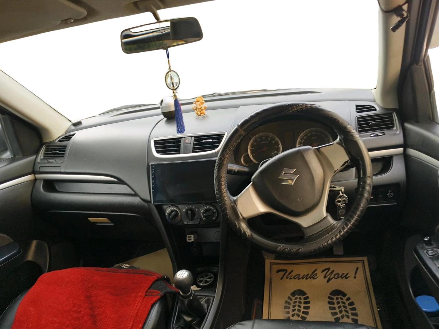 2013 Maruti Swift VXI, Petrol, Manual, 1,55,399 km, interior