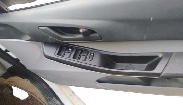 2024 Tata Tiago XM PETROL, Petrol, Manual, 59,910 km, interior