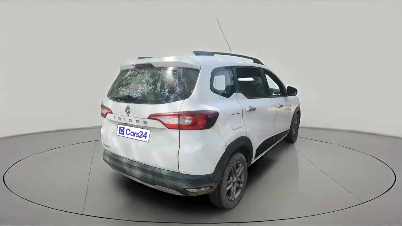 2019 Renault TRIBER RXZ, CNG, Manual, 81,003 km, exterior
