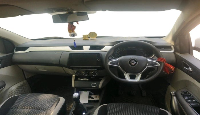 2019 Renault TRIBER RXZ, CNG, Manual, 81,003 km, interior
