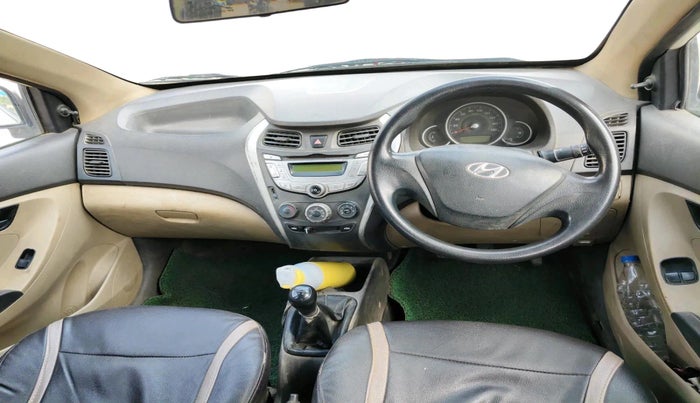 2011 Hyundai Eon MAGNA, CNG, Manual, 1,10,063 km, interior