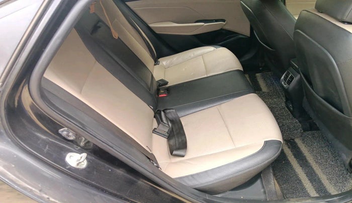 2019 Hyundai Verna 1.6 CRDI SX (O) AT, Diesel, Automatic, 1,21,614 km, interior