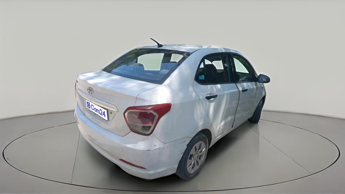2014 Hyundai Xcent BASE 1.2, Petrol, Manual, 1,40,467 km, exterior