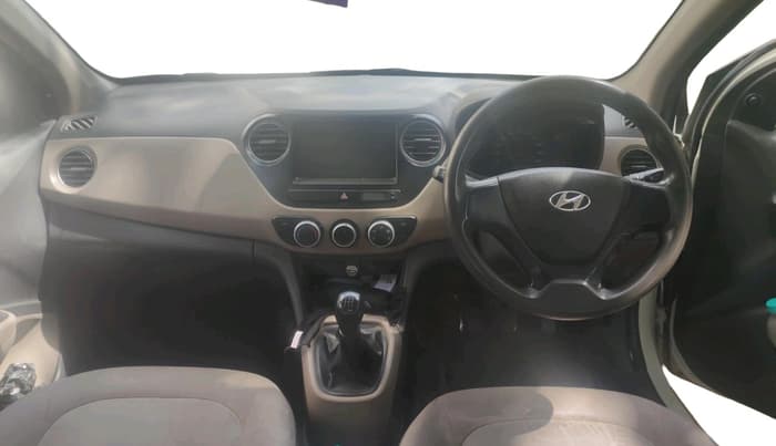 2014 Hyundai Xcent BASE 1.2, Petrol, Manual, 1,40,467 km, interior