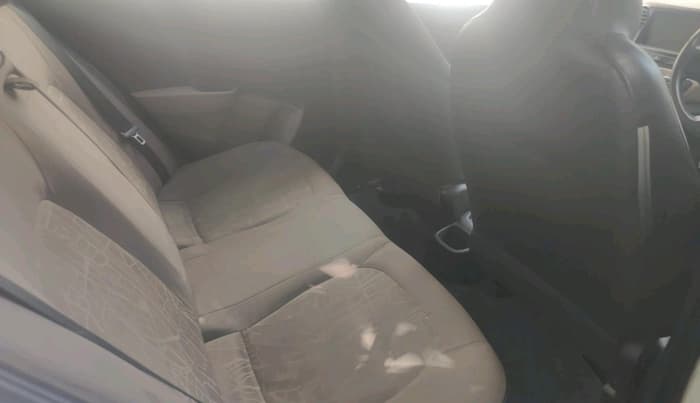 2014 Hyundai Xcent BASE 1.2, Petrol, Manual, 1,40,467 km, interior