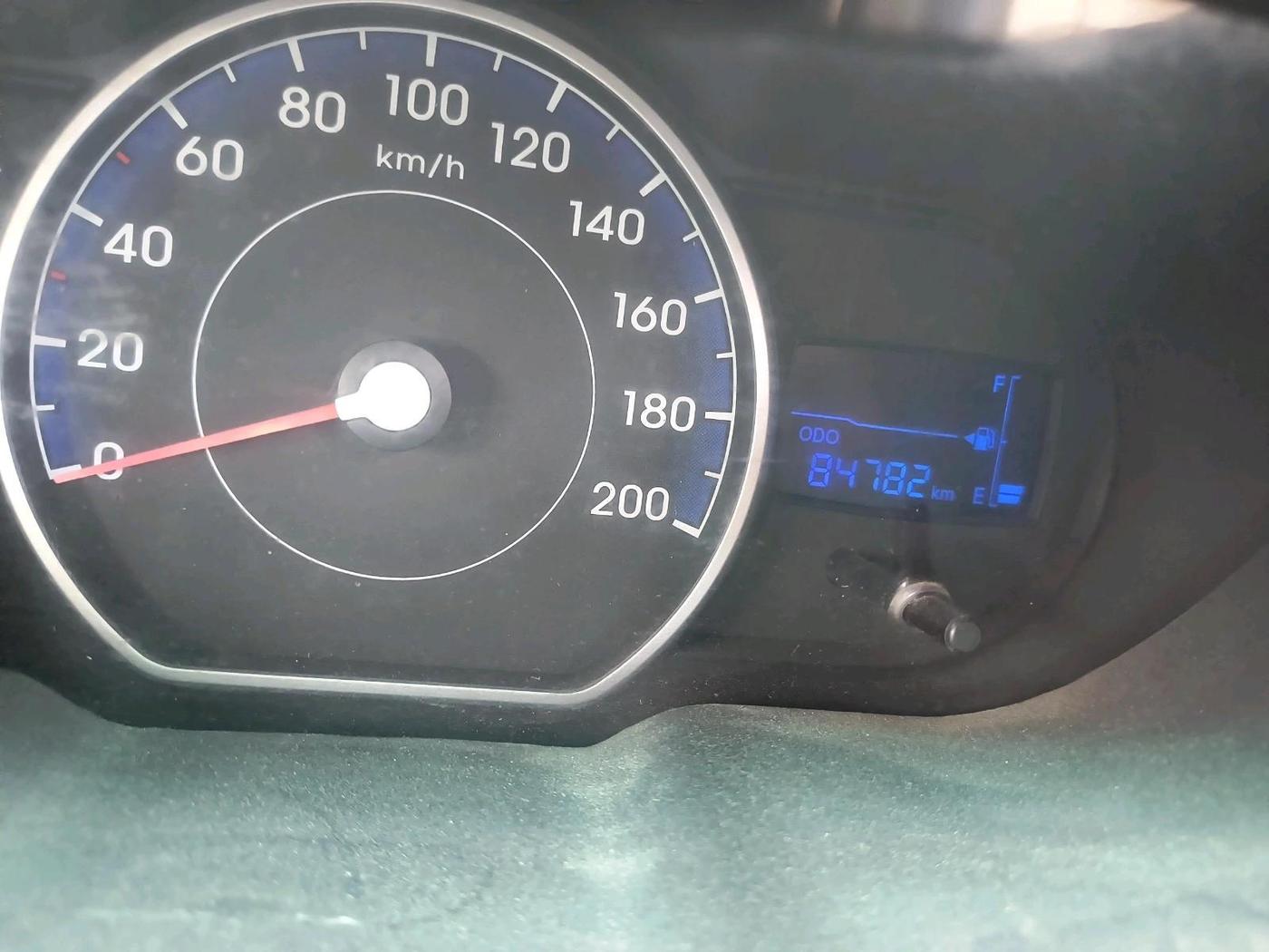 2011 Hyundai i10 MAGNA 1.2, Petrol, Manual, 84,782 km, interior