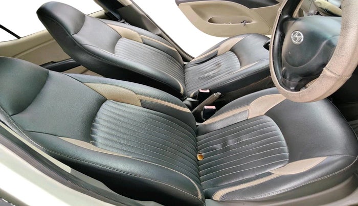 2011 Hyundai i10 ERA 1.1, CNG, Manual, 1,28,450 km, interior