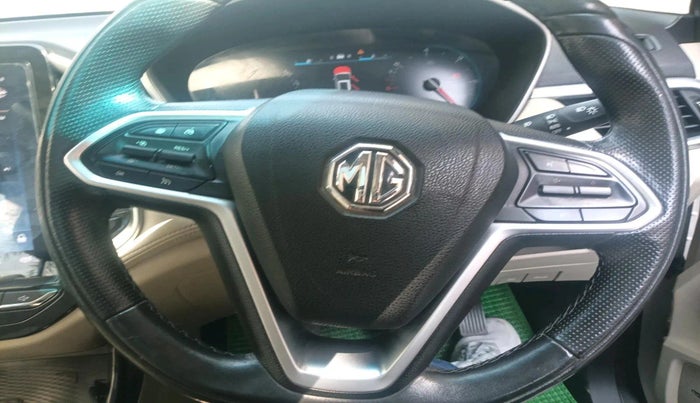 2021 MG HECTOR SHARP HYBRID 1.5 PETROL, Petrol, Manual, 57,244 km, interior