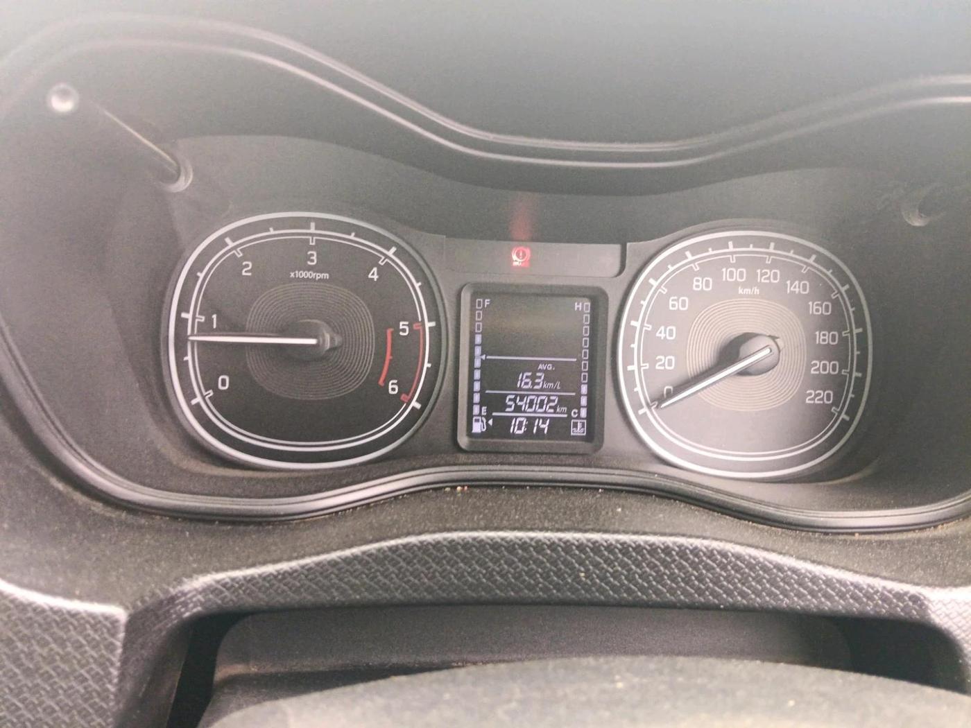 2018 Maruti Vitara Brezza VDI, Diesel, Manual, 54,002 km, interior