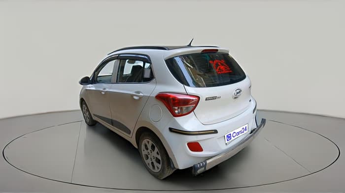 2015 Hyundai Grand i10 SPORTZ 1.2 KAPPA VTVT, Petrol, Manual, 13,751 km, exterior